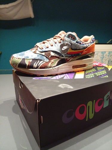 Special edition nike air maxx - special,